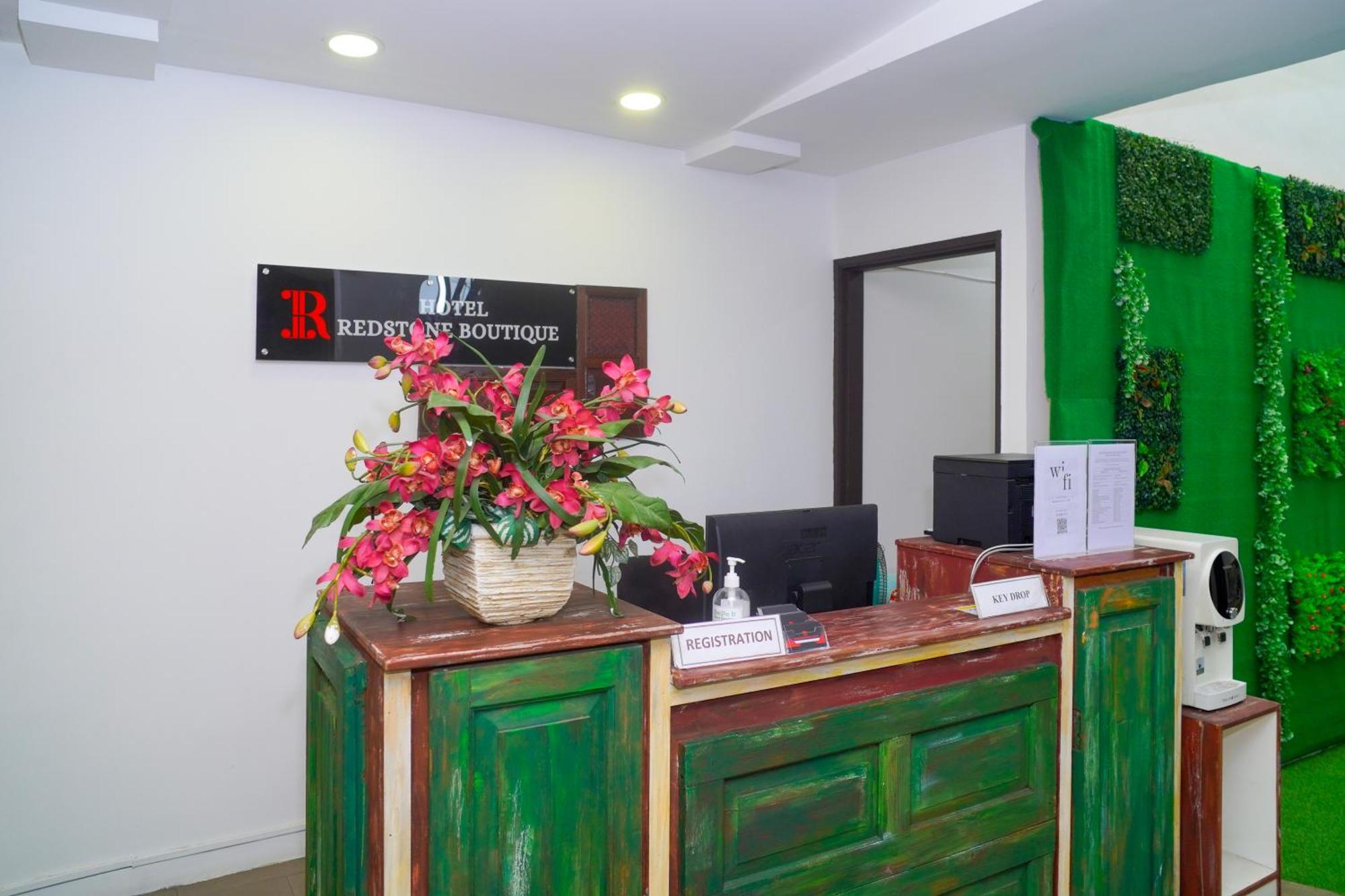 Redstone Boutique Hotel กัวลาลัมเปอร์ ภายนอก รูปภาพ