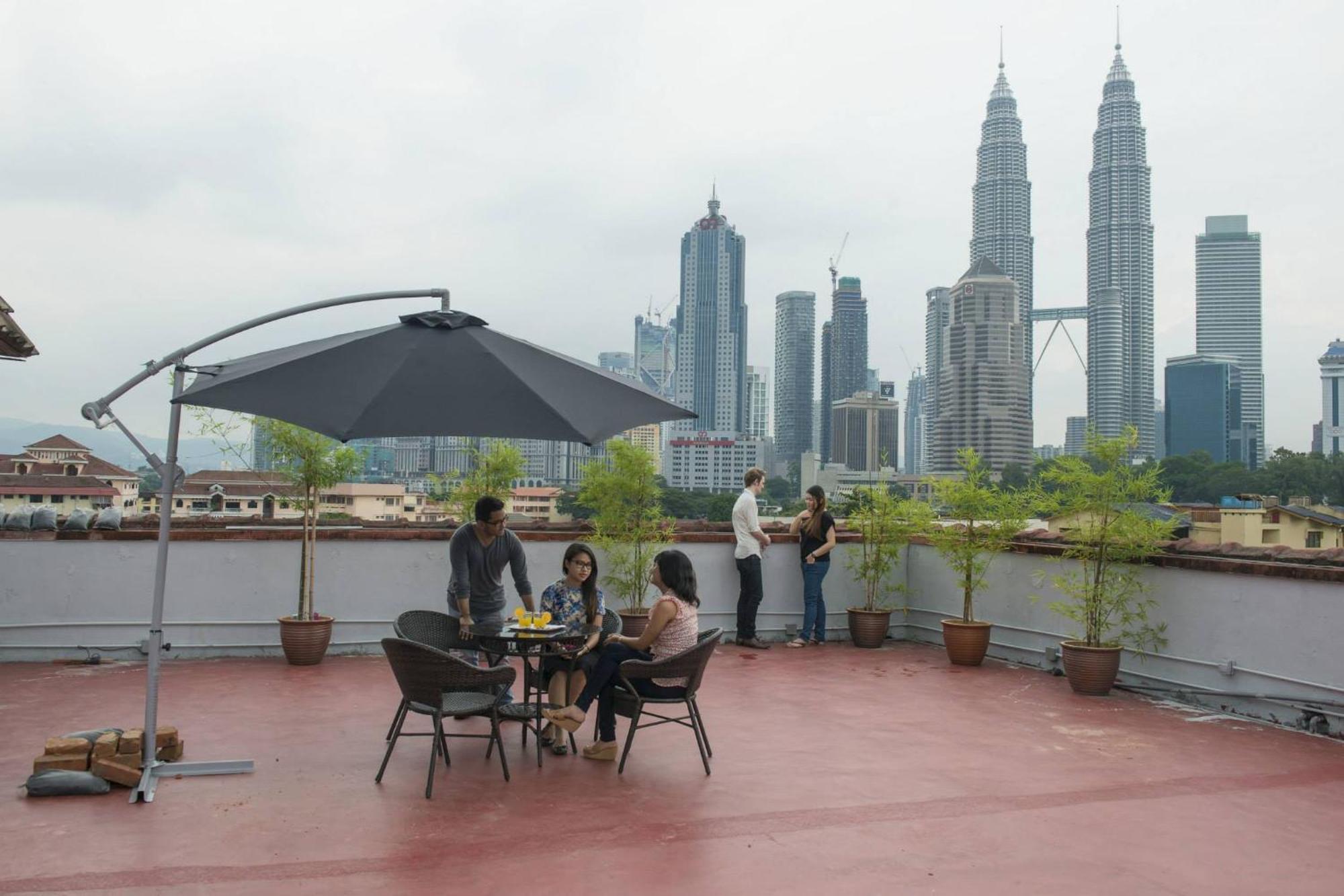 Redstone Boutique Hotel กัวลาลัมเปอร์ ภายนอก รูปภาพ